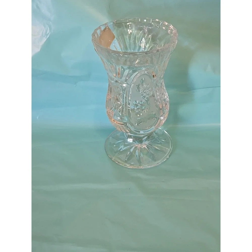 Vtg Crystal Clear Industries Candlestick Holder Yugoslavia 24% Lead Glass Flower